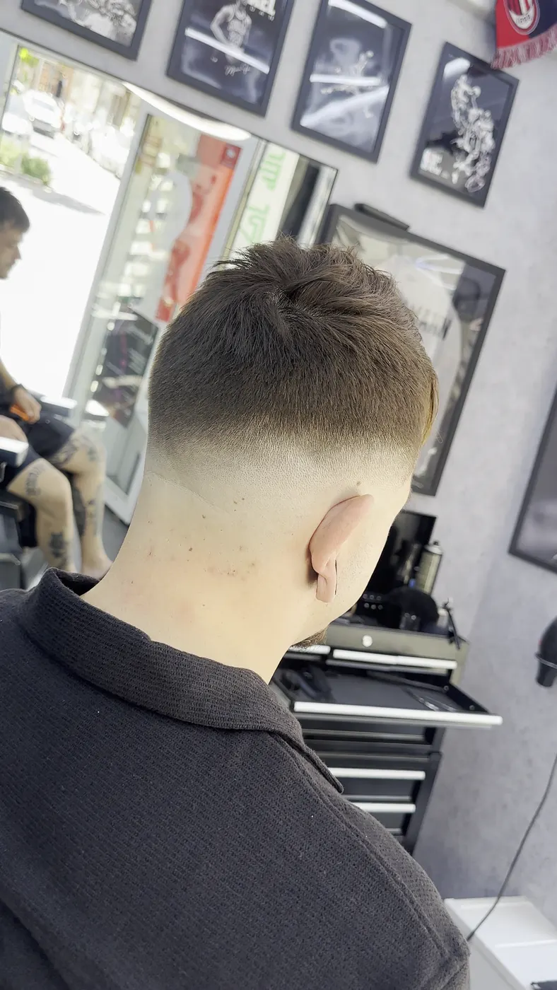 Skin Fade — Nackenverlauf